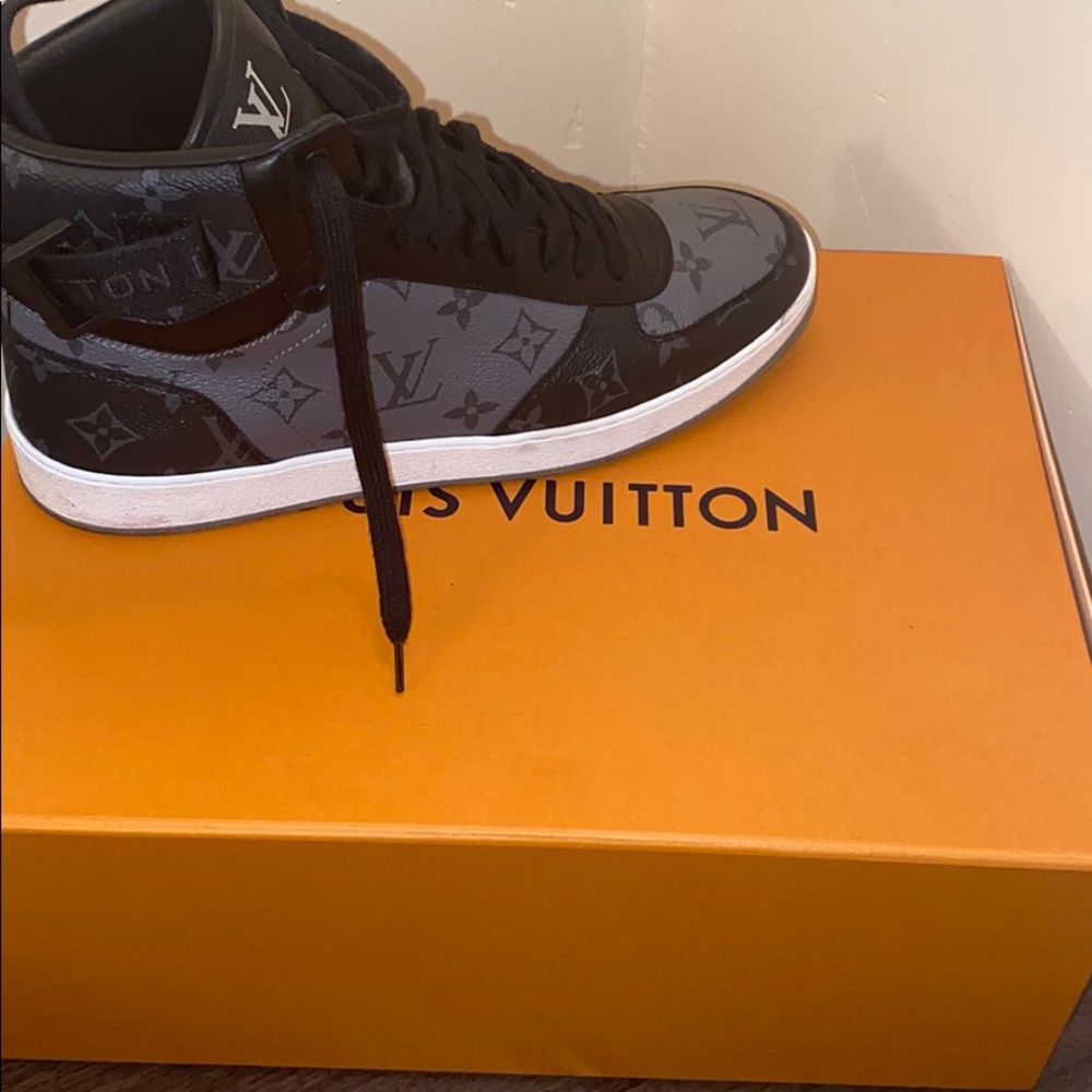 Men’s Louis Vuitton sneaker
